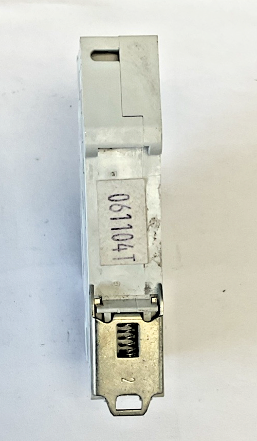 CUTLER HAMMER WMS1D02 CIRCUIT BREAKER 240VAC ***LOTOF2***4