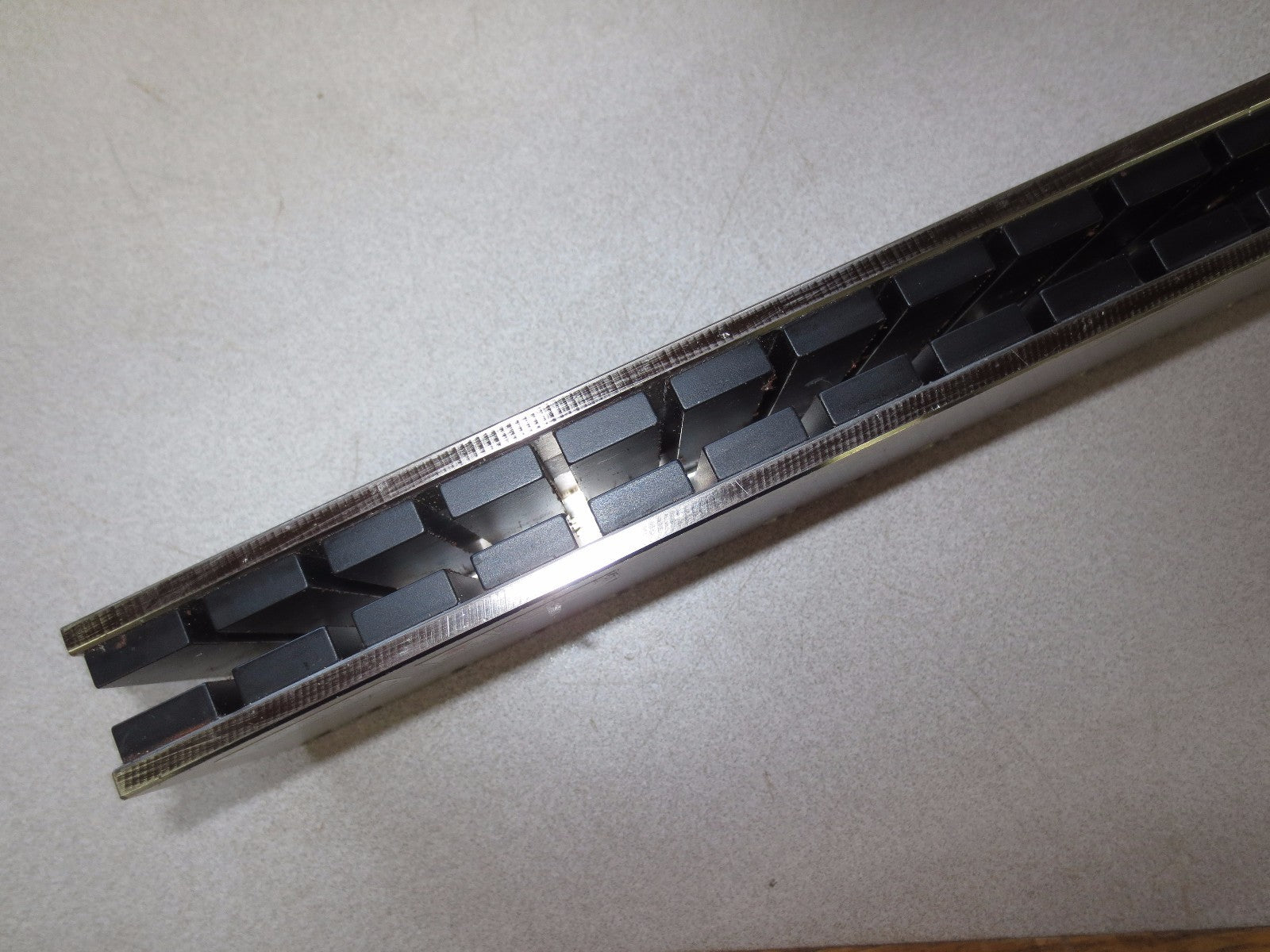 YASKAWA SGLGM-60405A-M + SGLFM-20540AC CORELESS LINEAR SERVO MOTOR MAGNET TRACKS2