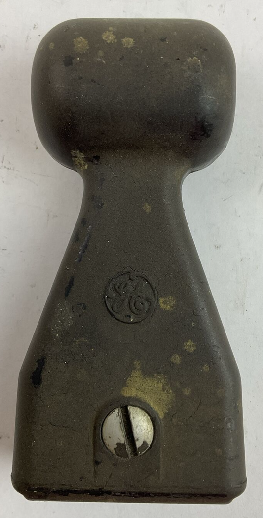 GE CIRCUIT BREAKER HANDLE EXTENSION CAT?? MODEL??0