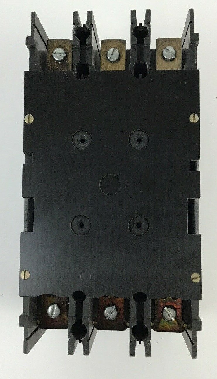 ABB UXAB 727131 R 101 15AMP CIRCUIT BREAKER 500VDC 3POLE TYPE ES 480VAC4