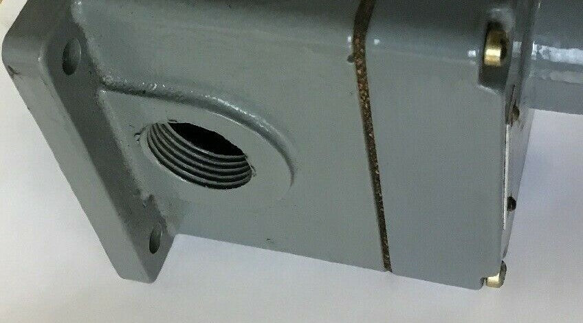 FURNAS 50HA2E2 PUSH BUTTON CONTROL/2 BUTTON 600VAC 5