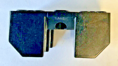 BUSS R25030-2SR FUSEHOLDER 200K AMP CLASS R FUSE4