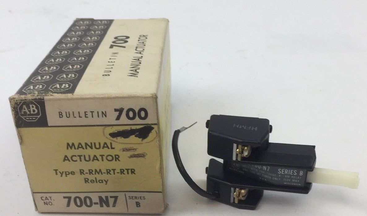 ALLEN BRADLEY 700-N7 MANUAL ACTUATOR TYPE R-RM-RT-RTR RELAY0