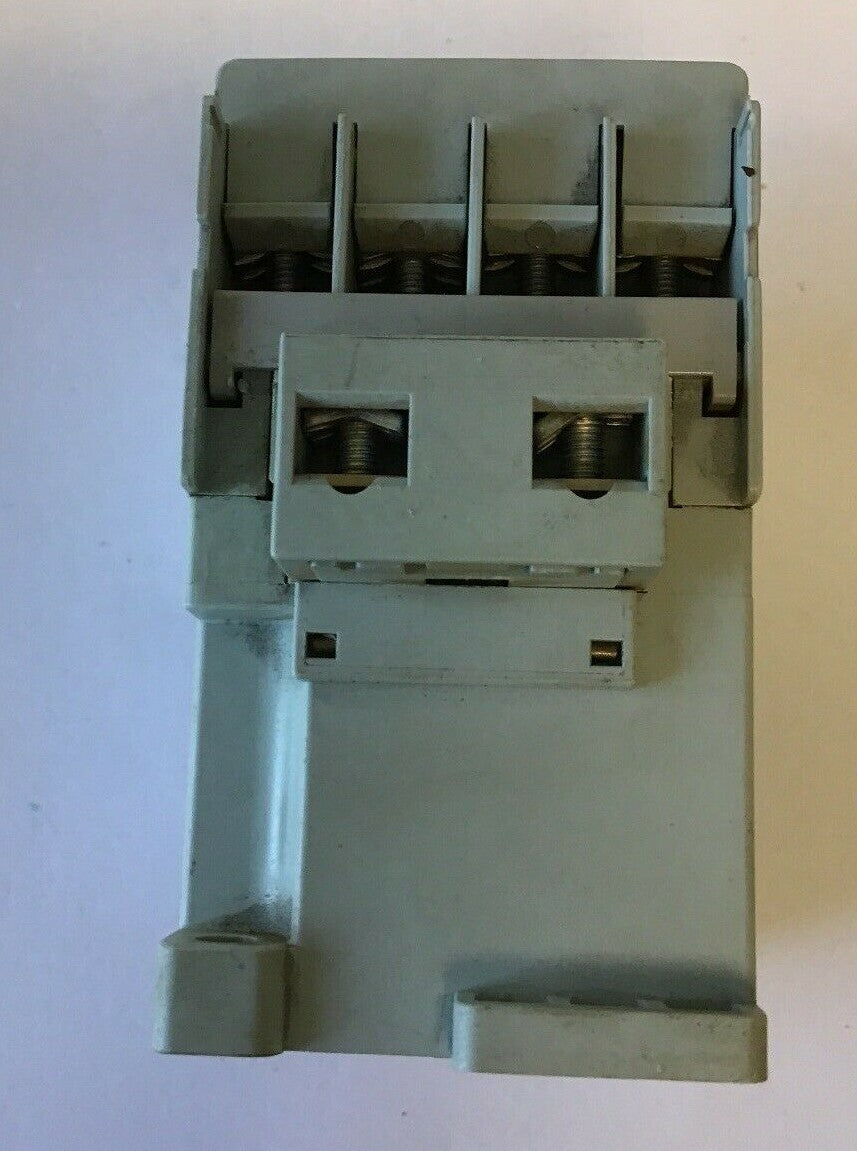 ALLEN BRADLEY 700-CFM400* SER. A  CONTACTOR CONTROL RELAY 600VAC 20A 3