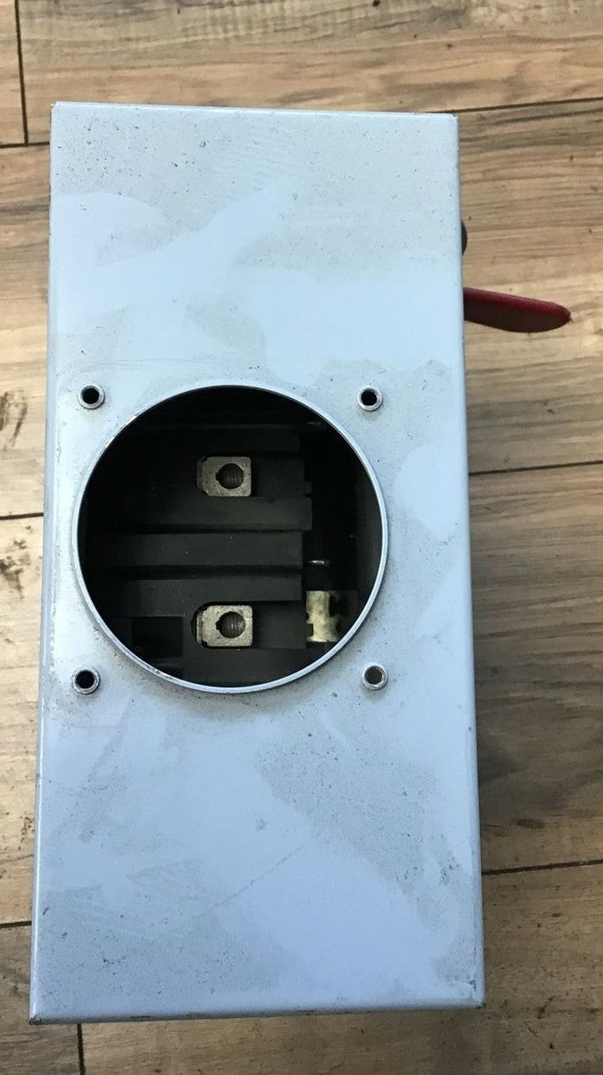 GENERAL ELECTRIC TG4322R SAFETY SWITCH 60A 240VAC 250VDC MOD.7 TYPE3R 5