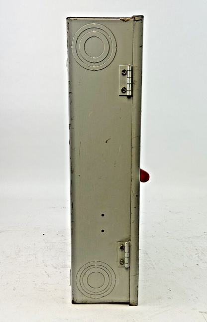 GE - TGN3324 MODEL 6 - SAFETY SWITCH NON-FUSIBLE - 200A/ 240VAC/ 3 POLE/ TYPE 12