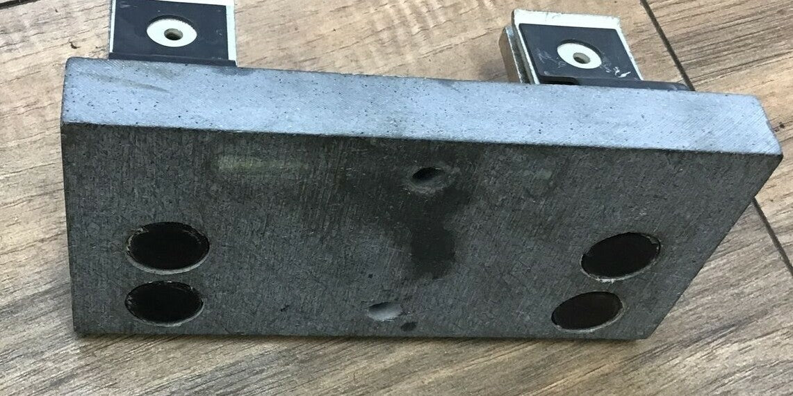 BUSS J60200-1CR FUSE HOLDER 600V-200A ***LOTOF3***6