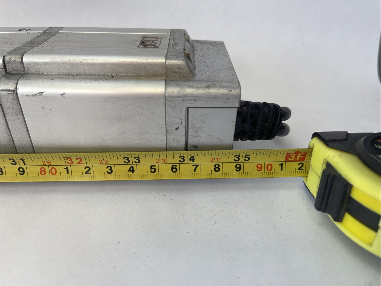 IAI RCS3P-SA8C-I-100-30-600-T1-M-A1E CYLINDER LINEAR ACTUATOR1