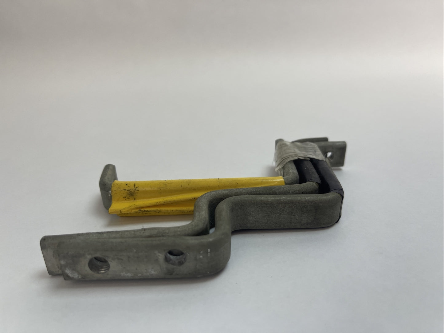 FEDERAL PACIFIC FPE KFDP3-2HOLE PANELBOARD MOUNTING HARDWARE 30/60/100A4