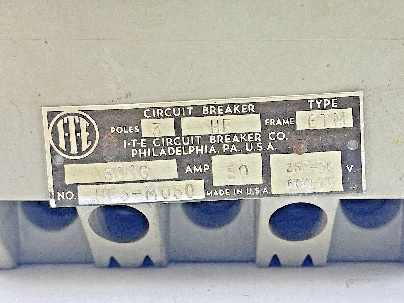 ITE / SIEMENS - HF3-M050 - CIRCUIT BREAKER - 50 AMP, 250 DC, 600 VAC, 3 POLE2