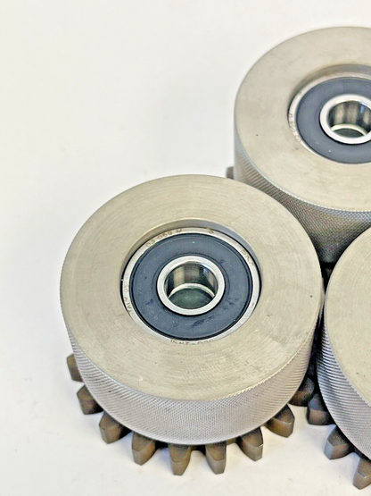 SKF - 608-2RS1 - *LOT OF 3* - PRESSURE ROLL/ BEARING - C30594