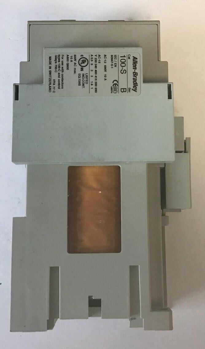 ALLEN BRADLEY 100-C30Z*00 CONTACTOR SER.C 600VAC 55A W/100-S & 100-FSD250 3