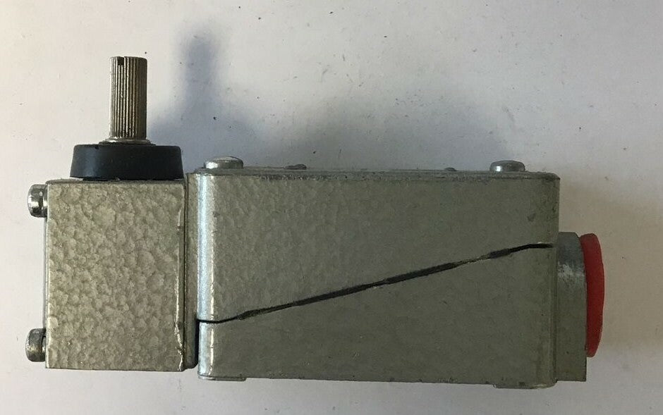 GOULD C2B-JK05 LIMIT SWITCH SERIES A NEMA A6005