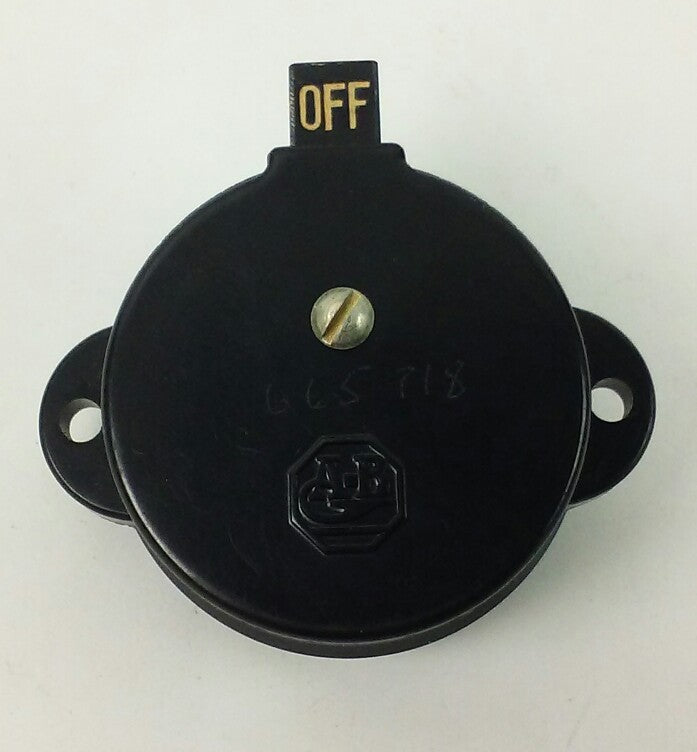 ALLEN-BRADLEY X-52276 CIRCUIT BREAKER - SAFETY CUT-OUT - BUL. 824, NEW1