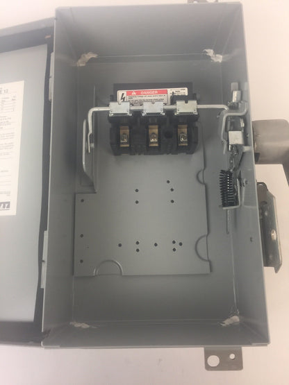 MURRAY HU361AJ HEAVY DUTY ENCLOSED SWITCH 30AMP 600VAC 3 PHASE 20HP TYPE 12 5