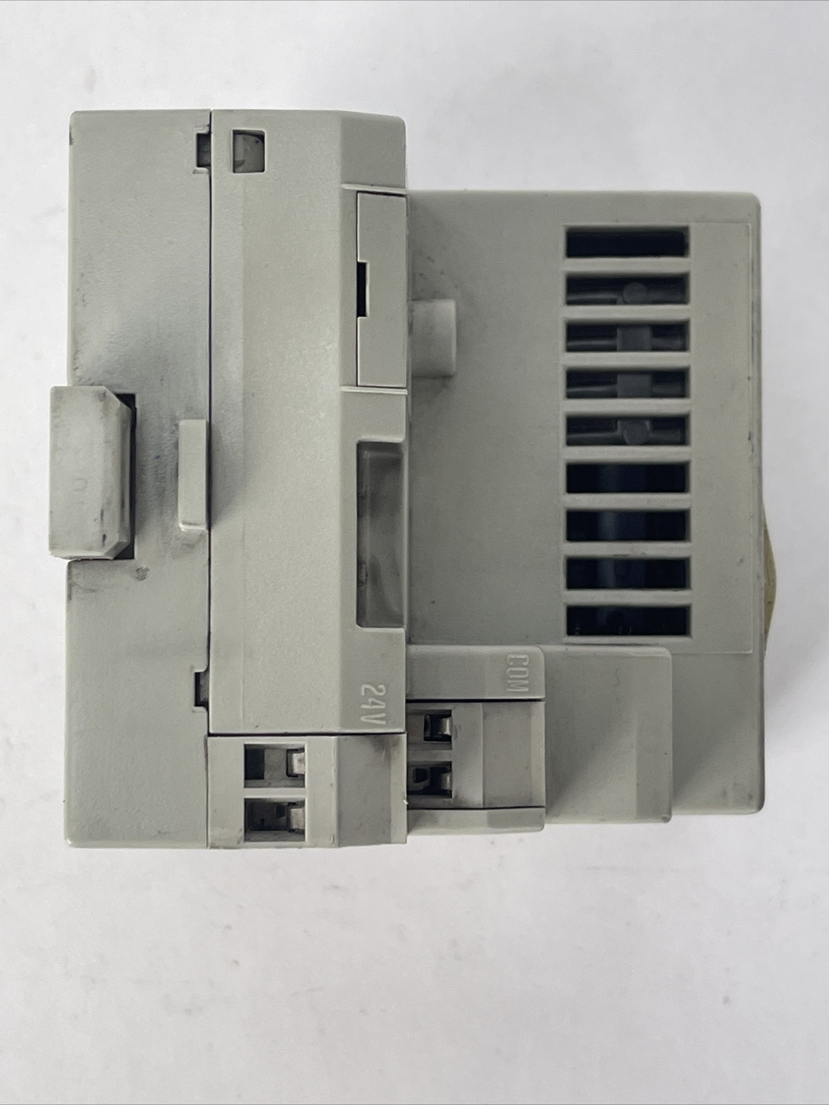 ALLEN BRADLEY 1794-ASB SER E REV A01 F/W REV F OUTPUT 5VDC INPUT 24VDC POWER2