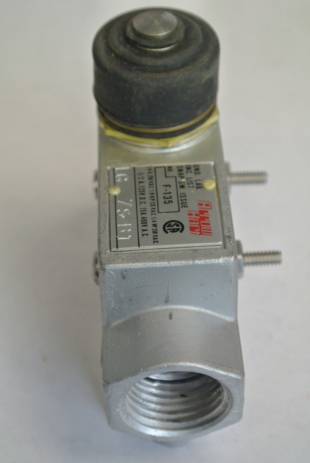 ARROW HART LGZS-B1 - LIMIT SWITCH - GENERAL PURPOSE, 15A, SIDE MOUNT LGZS-BI NEW3