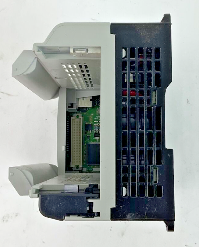 ALLEN BRADLEY 1764-28BXB BASE UNIT SER.B REV.A 24VDC MICROLOGIX 15002