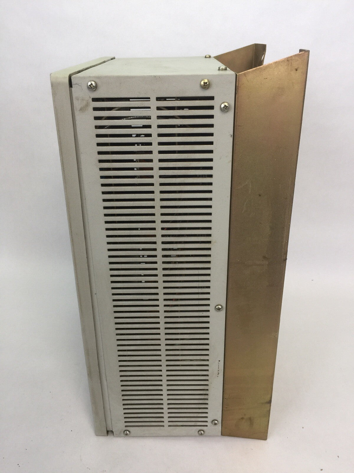 ALLEN BRADLEY 1336-B007-EAD-L3 CONSTANT TORQUE AC DRIVE 380/415/460V OUTPUT 13A4