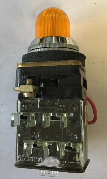 TELEMECANIQUE XB2-MY105 PUSH BUTTON LIGHT 600VAC7