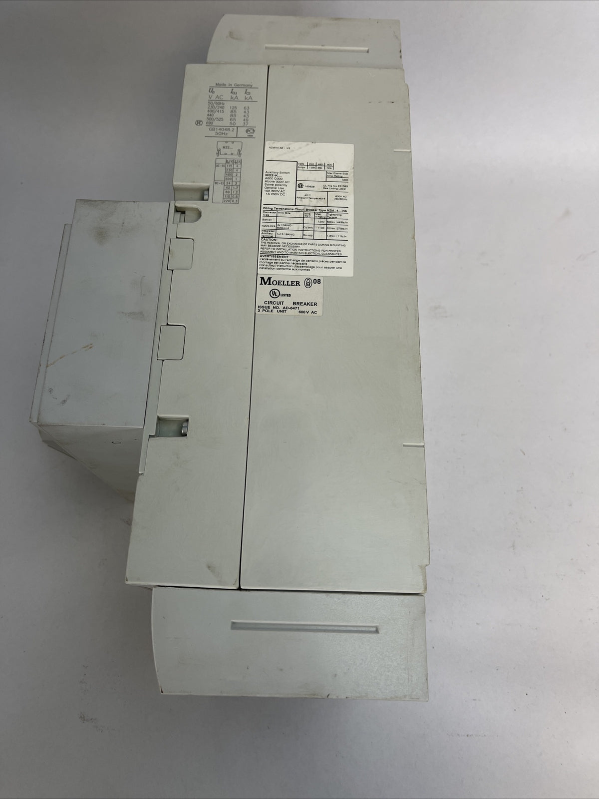 MOELLER NZM 4 CIRCUIT BREAKER 600VAC NZM H4-AE 800-NA 800A NZM4-XUHIV20 24VDC6
