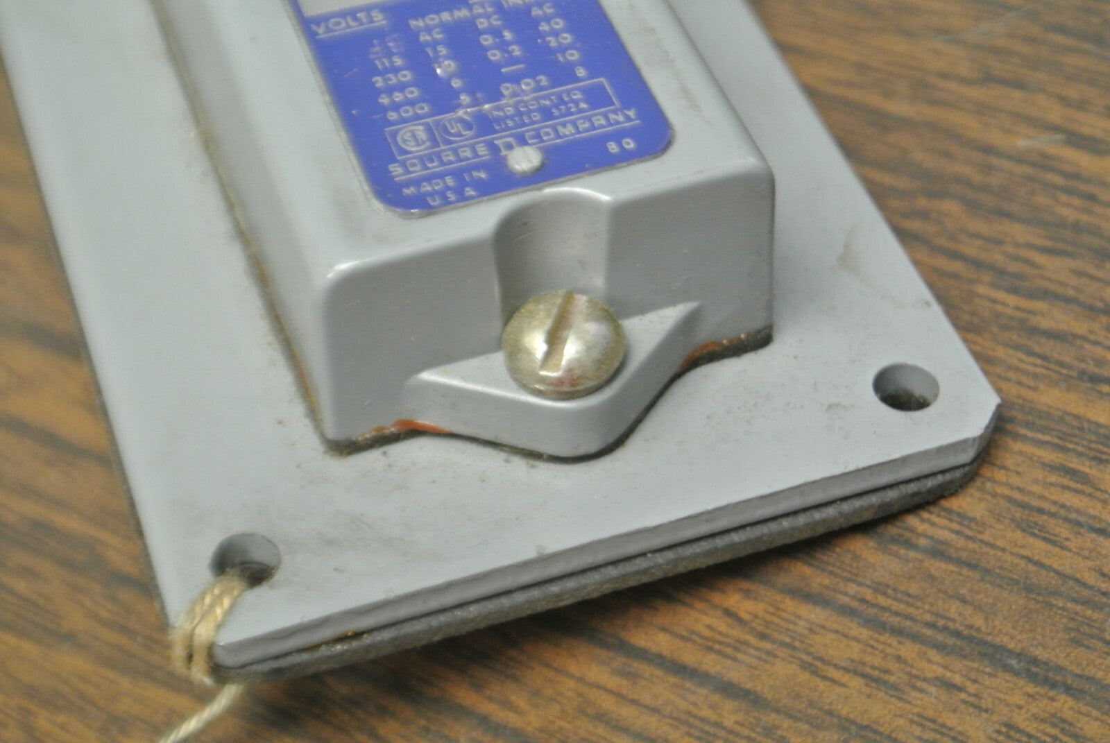 SQUARE D 9007 AF-12 Ser. C LIMIT SWITCH 600VAC/DC / 1 N.O. / 1 N.C.  NEW SURPLUS4