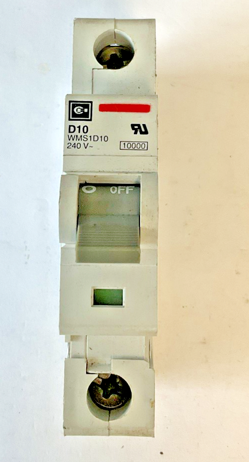 CUTLER HAMMER WMS1D10 CIRCUIT BREAKER 240VAC D10 ***LOTOF2***1
