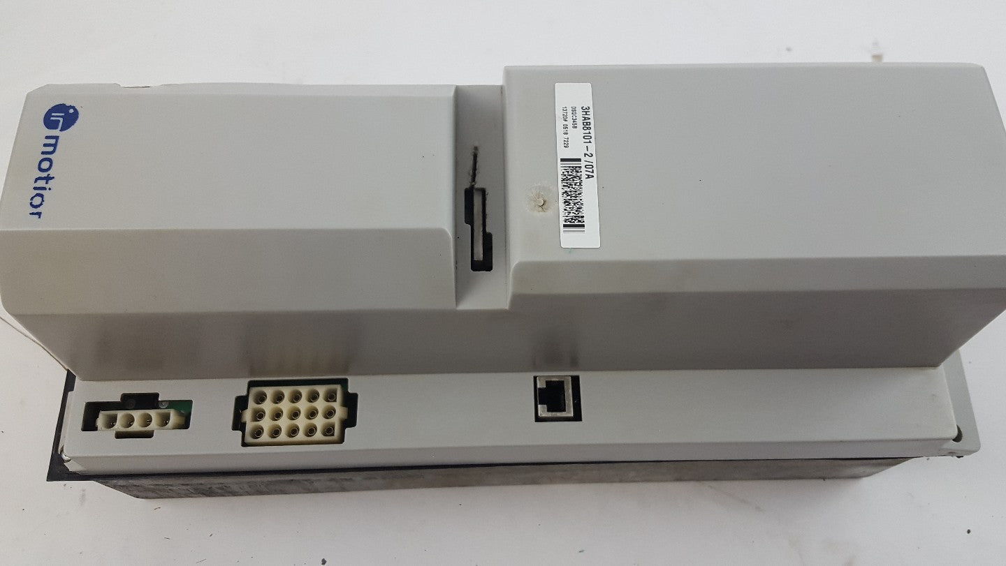ABB INMOTION SERVO DRIVE 3HAB8101-2/07A / DSQC345B2