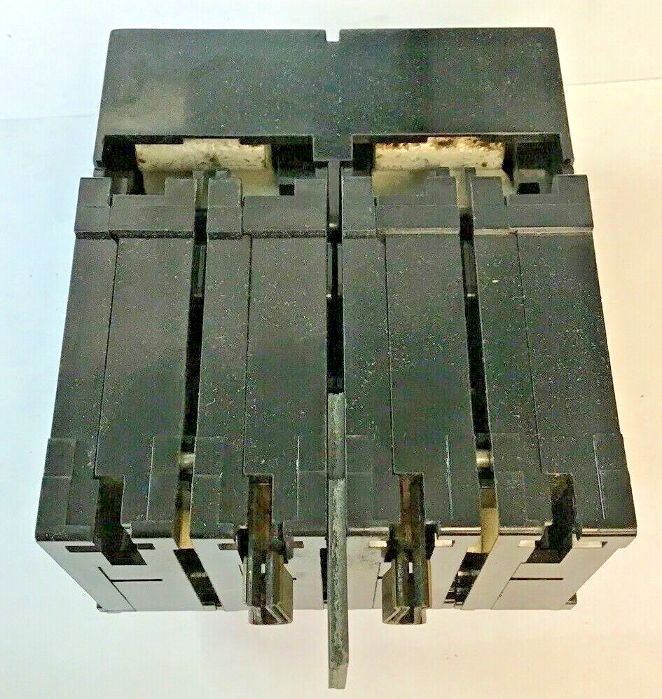 ITE QP2-B125-B 2P PARALLEL PLUG-IN CIRCUIT BREAKERS 125A 120/240VAC3