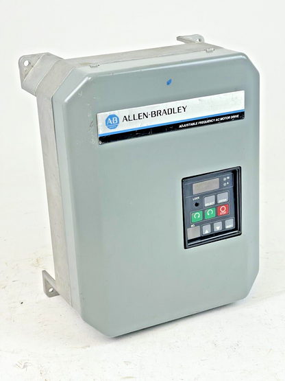 ALLEN BRADLEY - 1333-AAB SERIES D+ ADJUSTABLE FREQUENCY AC DRIVE 1.7kVA 460V 3PH0