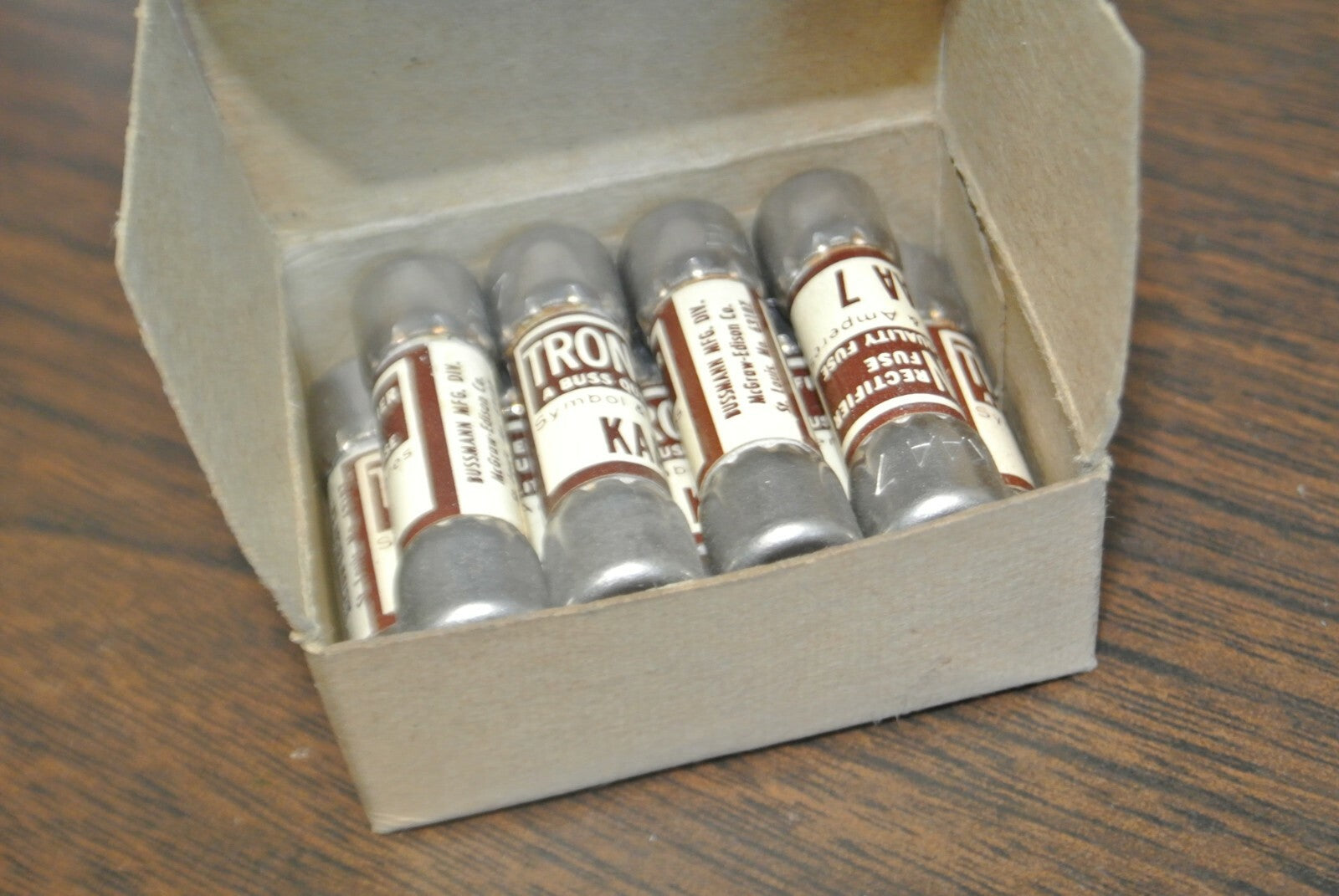 LOT of 9 / BUSSMANN / TRON KAA7 RECTIFIER FUSE / 7A / NEW SURPLUS0