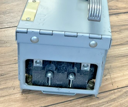 ITE V7B2212LR VACU-BREAK CLAMPMATIC 3HP 250V 1PH 30A 2POLE4