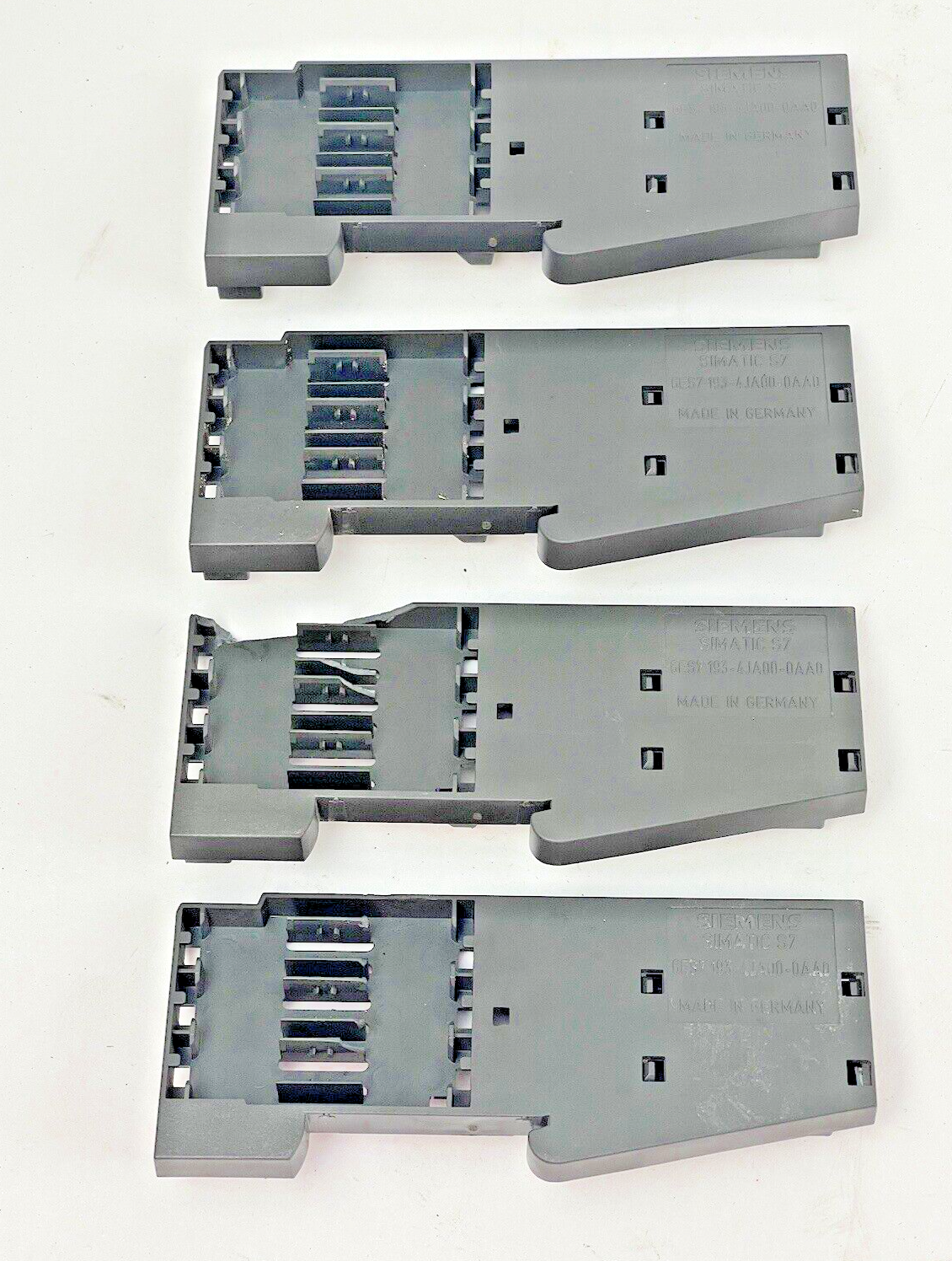 SIEMENS *LOT OF 4* 6ES7 193-4JA00-0AA0 SIMATIC S7  TERMINAL MODULE SIDE PLATE0