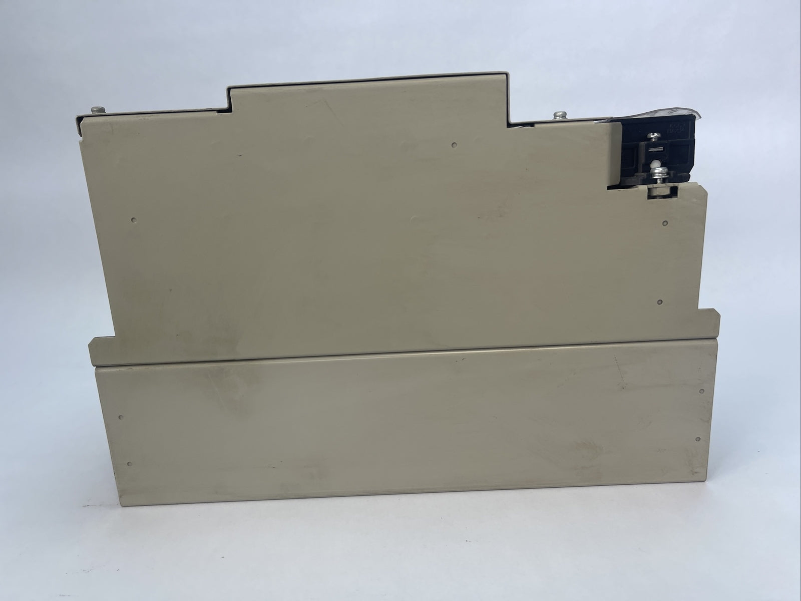 YASKAWA SGDH-60AE SERVOPACK 200V VER. 36A45 INPUT 200-230VAC OUTPUT 0-230VAC4