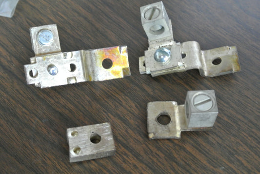 GE / GENERAL ELECTRIC CR208X120A FUSE CLIP KIT - 600V - NO FUSE - NEW SURPLUS0