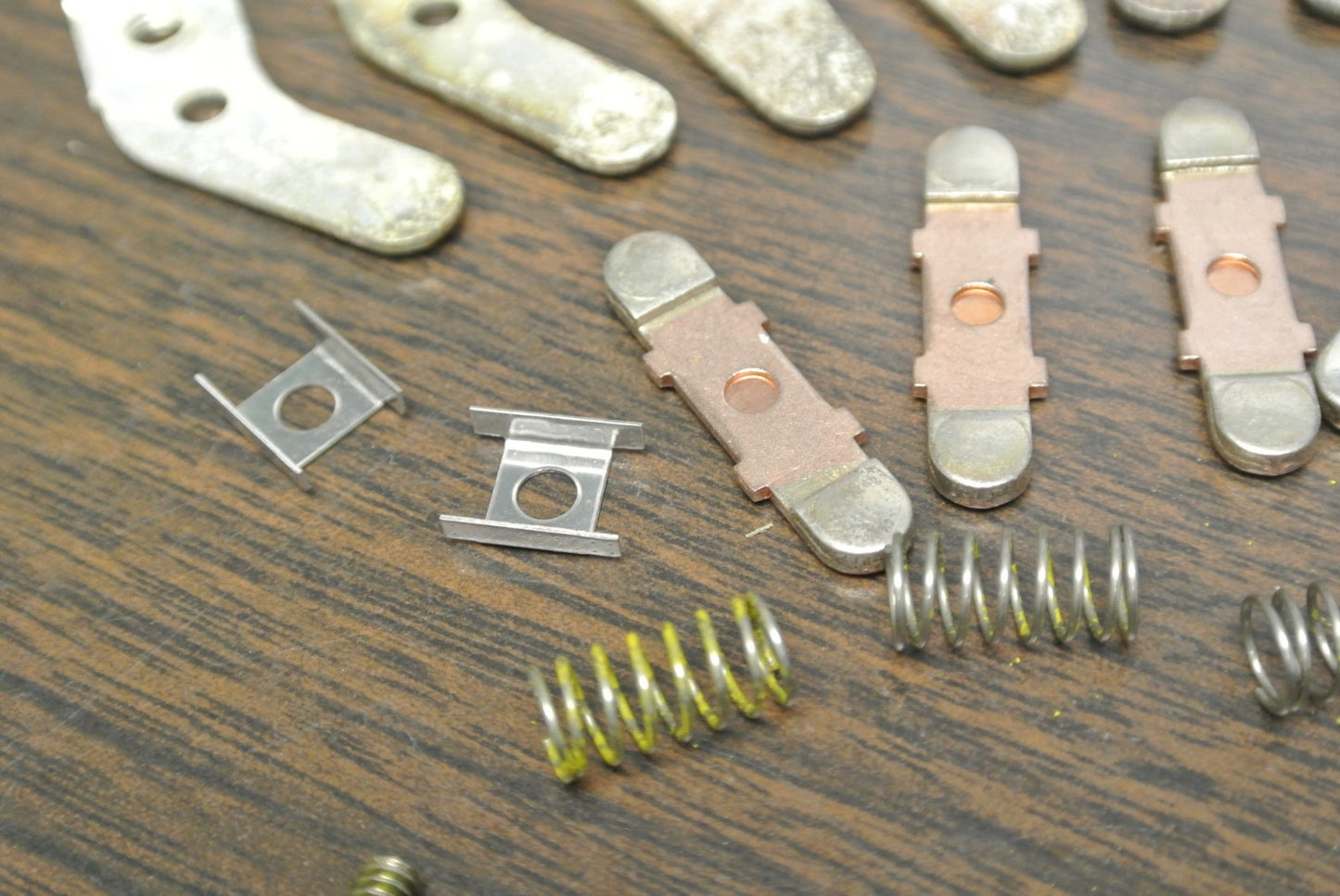 WESTINGHOUSE 373B331G04 / MAIN CONTACTS / 3 & 4 POLE / TYPE A SIZE 0 NEW SURPLUS3