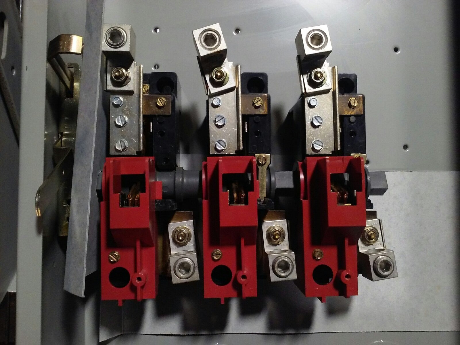 POWERMASTER EATON H364NFK, SAFETY SWITCH, 200A, 600V/250DC, 3P, 150 H.P., USED5