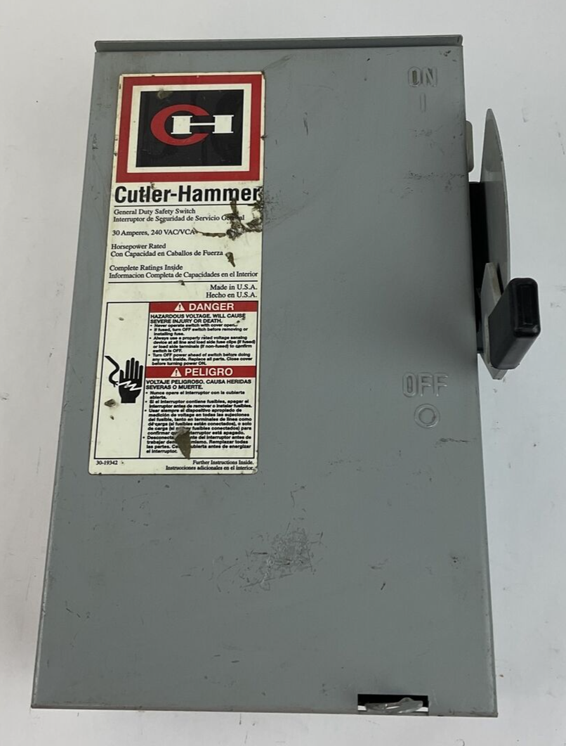 CUTLER HAMMER DG221URB SAFETY SWITCH SER.B TYPE3R 240VAC 2POLE0