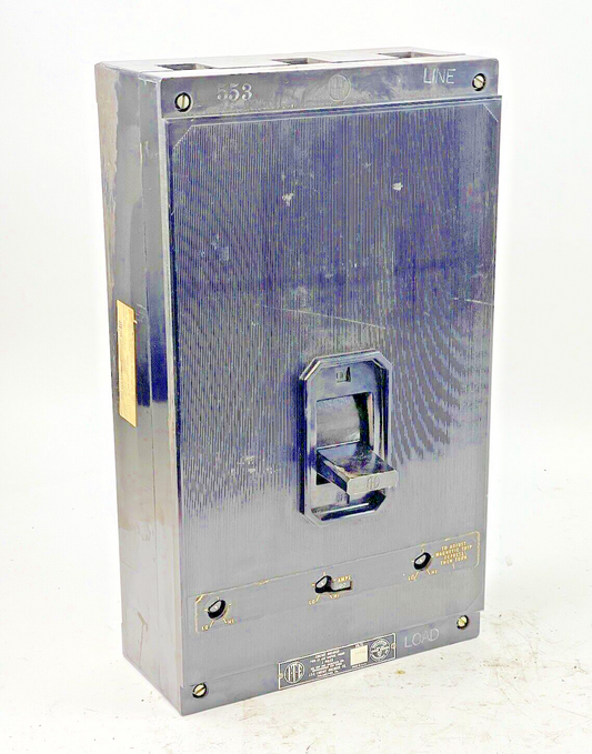 ITE / SIEMENS - ET7004 - CIRCUIT BREAKER -225 AMP, 600 VAC, 3 POLE W/ 100 A TRIP0