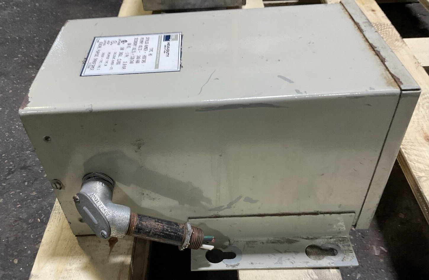 EGS HS5F3AS PRI VOLTS 240/480 SEC VOLTS 120/240 1PH 3.0KVA TRANSFORMER2