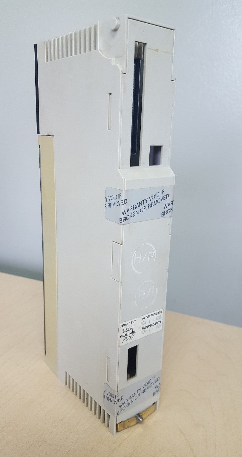 AEG MODICON 140 DRC 830 00 RELAY OUTPUT MODULE 8X1 NO/NC 01.022