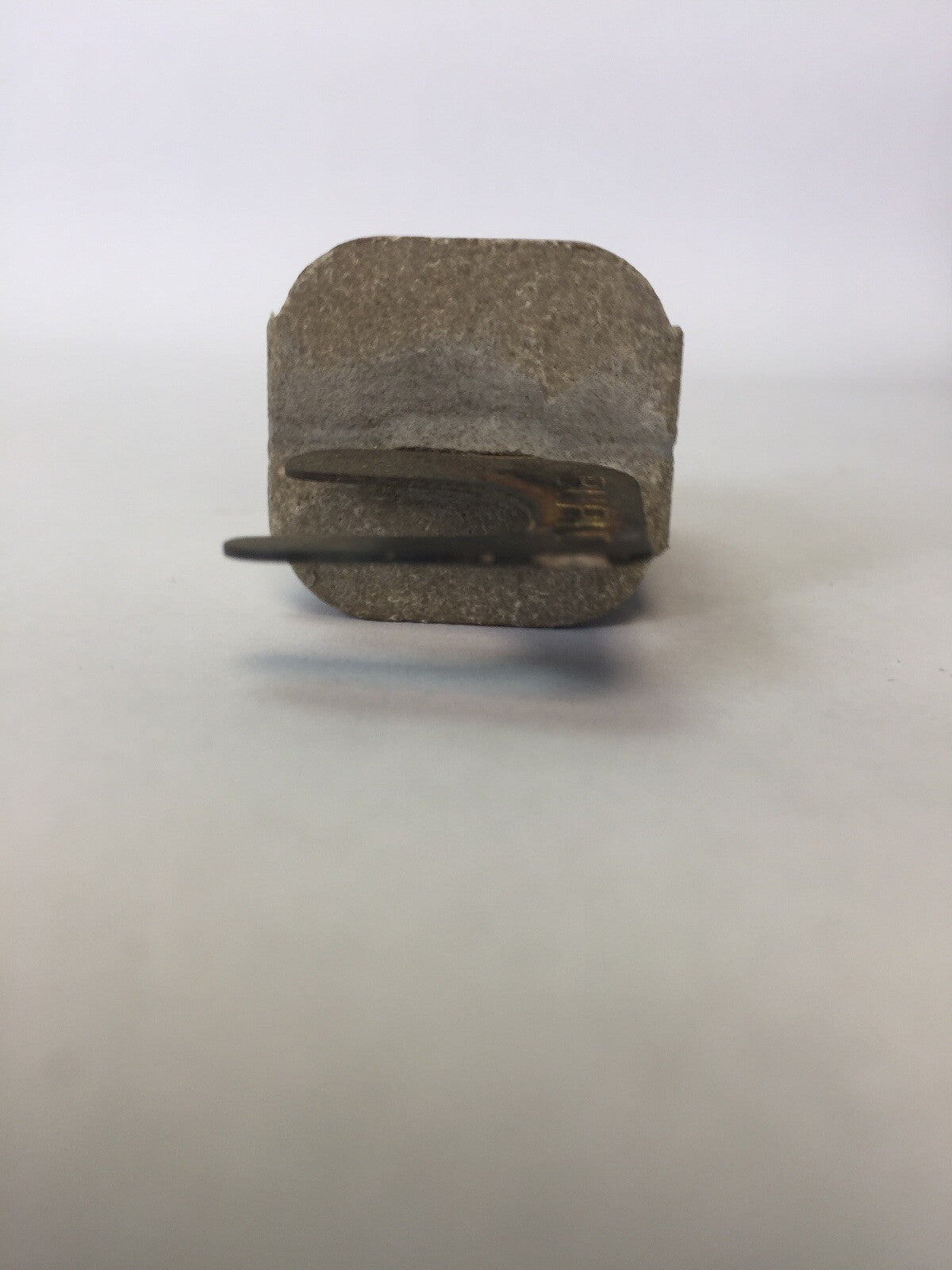 BURNDY LF2027 CONNECTORS 250 AMP6