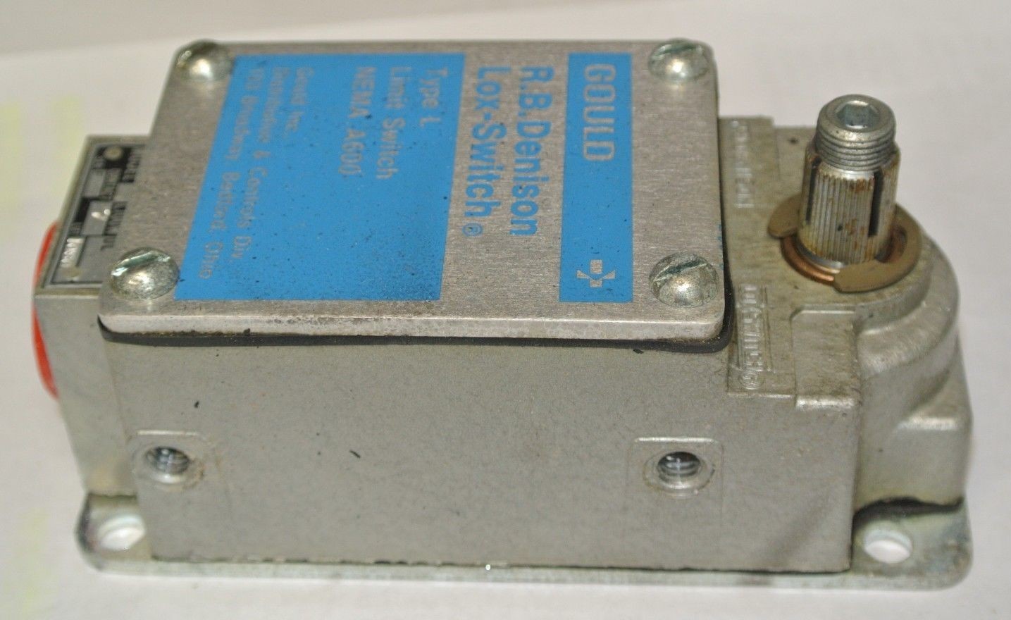 R.B. DENISON L100WDL-2M LIMIT SWITCH 600V MAX GOULD / TELEMECANIQUE NEW SURPLUS2