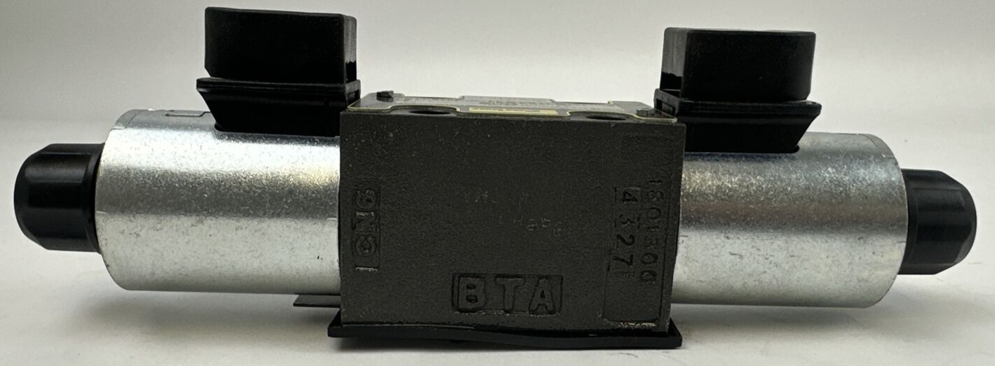 PARKER D1VW004CNJWF SOLENOID VALVE 24VDC 1.0A 5000PSI MAX-P,A,&B 3000PSI MAX-T4