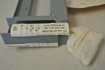 SQUARE D NQL-25 PANELBOARD INTERIOR MOUNTING BRACKET / NEW SURPLUS2