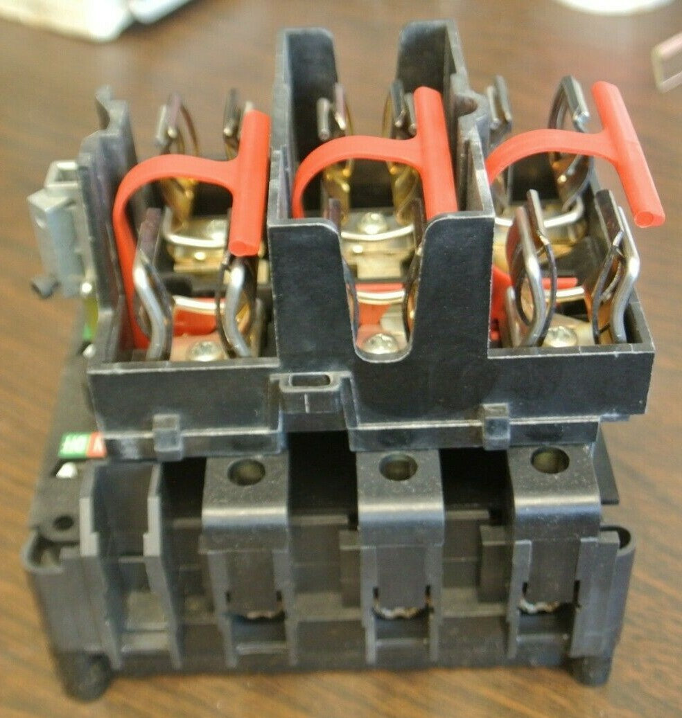 BRYANT 67FSJ60 FUSED DISCONNECT SWITCH / 60A / 3-POLE / TYPE J / NEW SURPLUS4