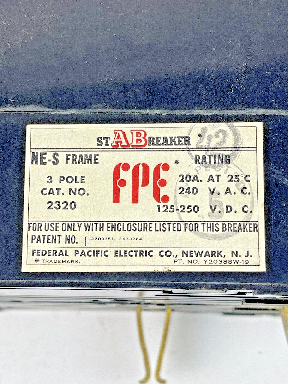 FEDERAL PACIFIC - 2320 - 3 POLE, 20A, 240 VAC AB CIRCUIT BREAKER - FPE2