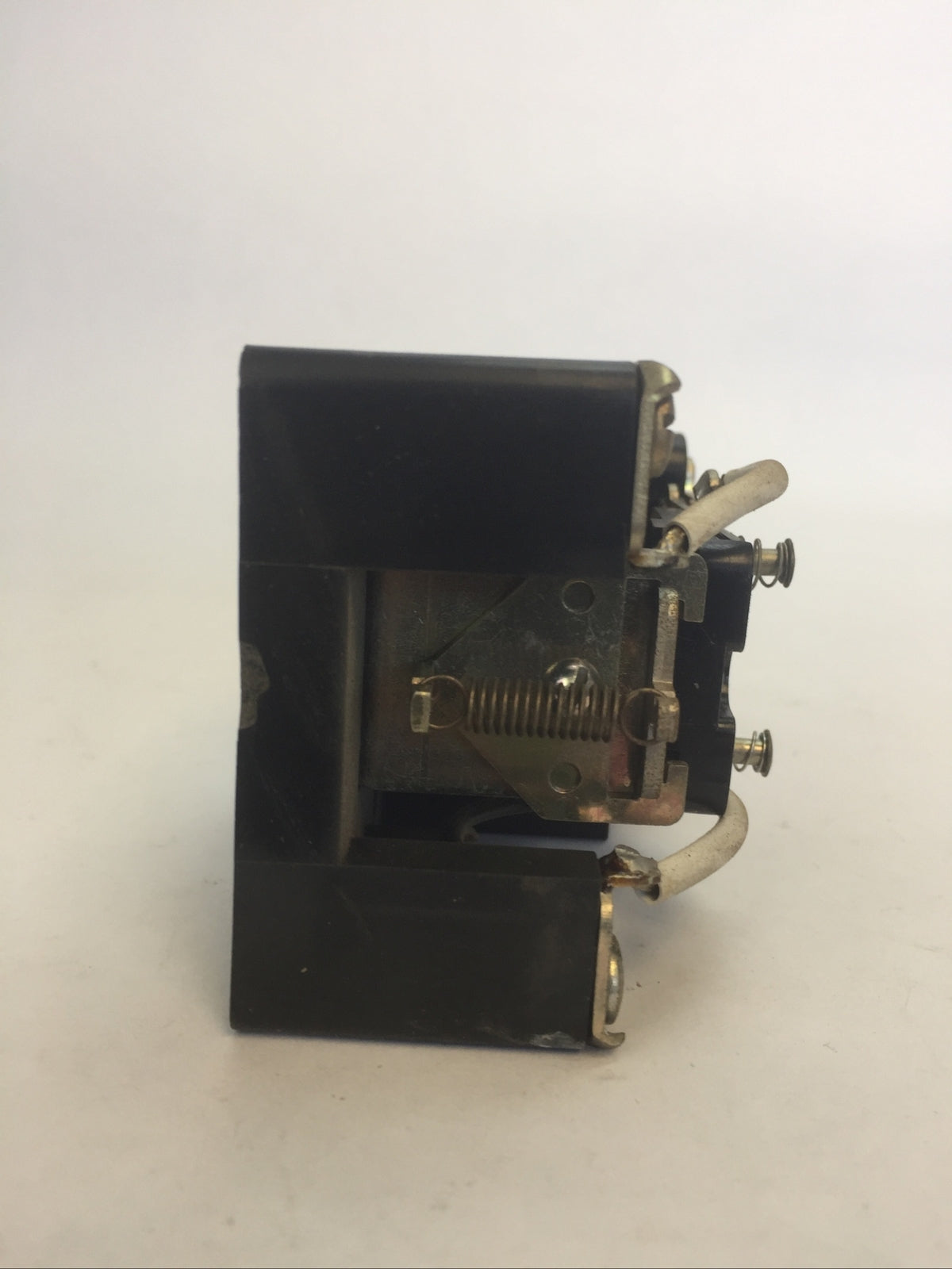 LINE ELECTRIC STA-2A RELAY 190 VAC 50-60CY 25AMP 1HP 2POLE3