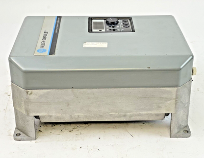 ALLEN BRADLEY - 1333-YAB SER. C ADJUSTABLE FREQ. AC DRIVE 3.6kVA 460V 3PH 4.5A7