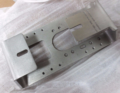 GE / MASONEILAN / DRESSER 011482251-999-0000 MOUNTING KIT for FVP on 87/88 ACT**0